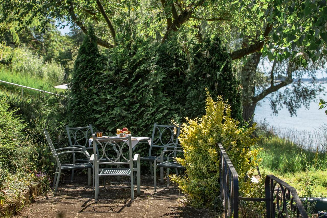 Lakeside Apartment Allensbach Bagian luar foto