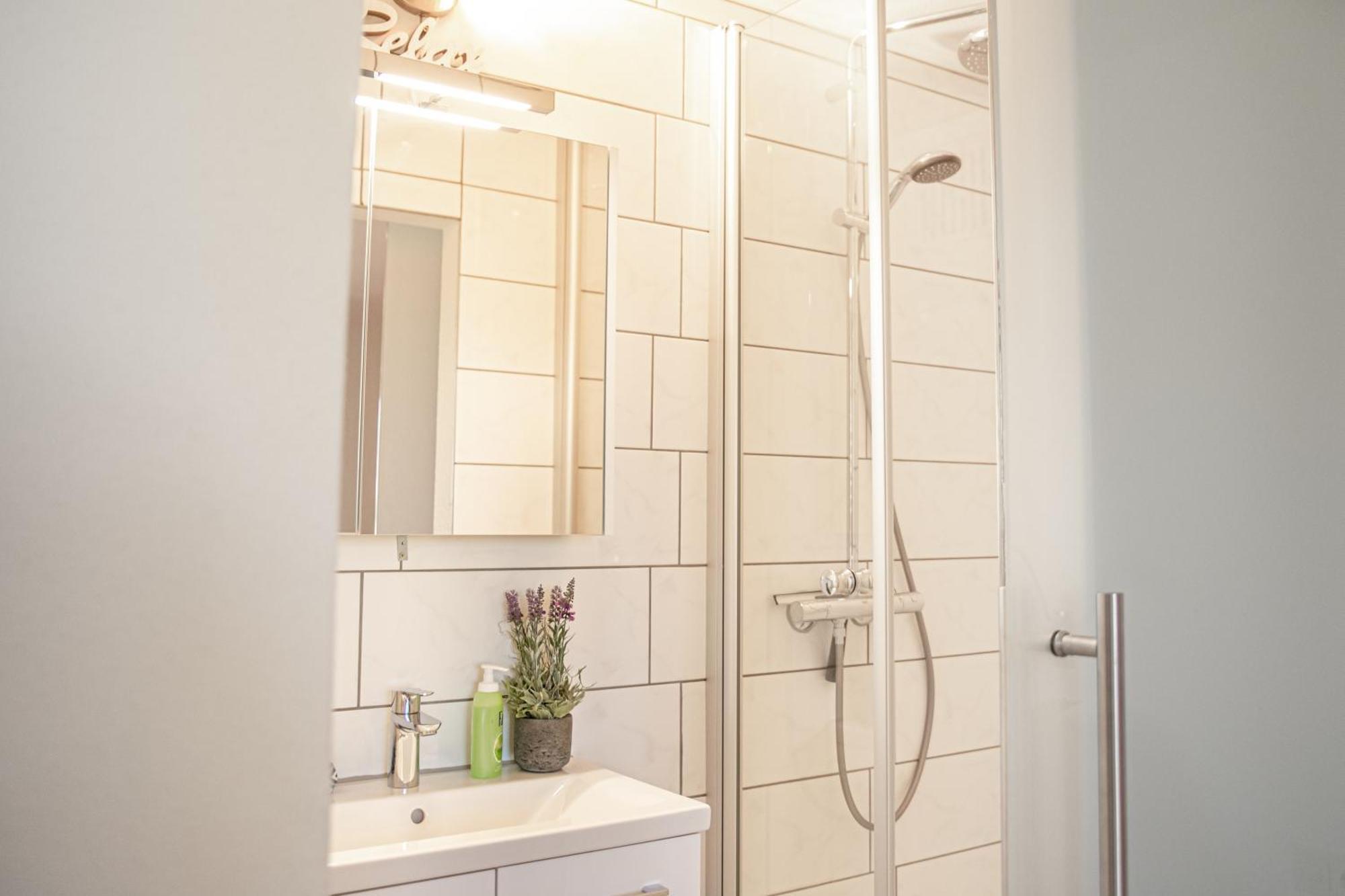 Lakeside Apartment Allensbach Bagian luar foto